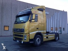 trattore Volvo