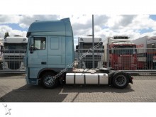 cabeza tractora convoy excepcional DAF