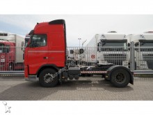 cabeza tractora productos peligrosos / adr Volvo