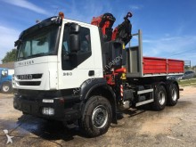 cabeza tractora Iveco Trakker 360