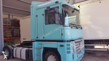 tracteur Renault