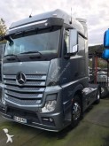 Mercedes tractor unit