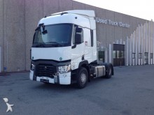 trattore Renault