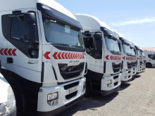 ciągnik siodłowy Iveco