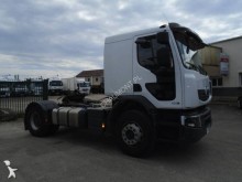 Renault tractor unit