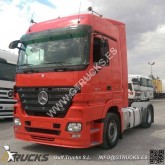 cabeza tractora Mercedes