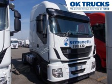 cabeza tractora productos peligrosos / adr Iveco