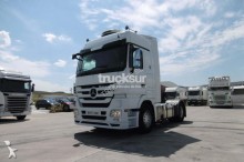 cabeza tractora Mercedes