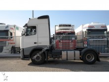 cabeza tractora productos peligrosos / adr Volvo