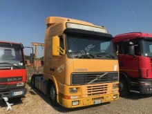 tracteur surbaissé Volvo