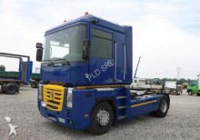 trattore Renault Magnum