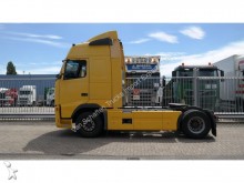Volvo FH 12/420 MANUAL GEARBOX GLOBETROTTER tractor unit