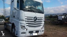 Mercedes tractor unit