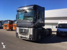tracteur Renault Magnum 520 DXI