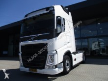 trattore Volvo FH 500 Globetrotter XL 4X2