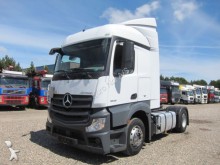 Mercedes tractor unit