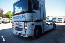 cabeza tractora Renault AE 400