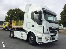 trattore Iveco Stralis 440 S 48