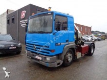 trattore Renault