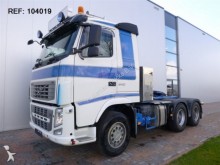 trattore Volvo