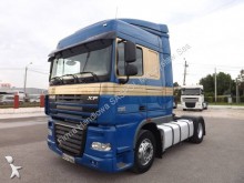 DAF XF105 460 tractor unit