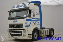 trattore Volvo