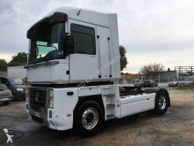 Renault tractor unit