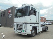 tracteur Renault Magnum 440