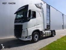 trattore Volvo FH420