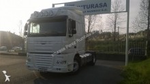 cabeza tractora DAF