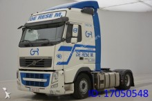 trattore Volvo