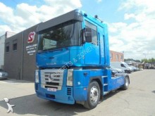 tracteur Renault Magnum 440