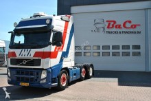 trattore Volvo