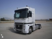 Renault Magnum 480 tractor unit