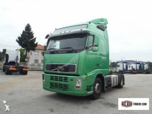 trattore Volvo