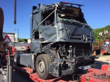 tracteur Mercedes Actros 1851