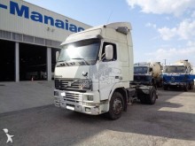 trattore Volvo FH12 420