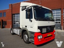 cabeza tractora Mercedes