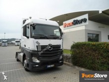 Mercedes tractor unit