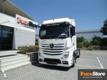Mercedes Actros tractor unit