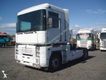tracteur Renault AE 440