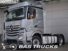 Mercedes tractor unit
