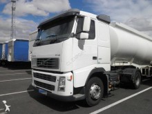 trattore Prodotti pericolosi / adr Volvo