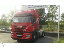 cabeza tractora Iveco