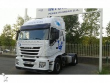 cabeza tractora Iveco