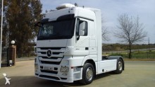 Mercedes tractor unit
