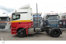 Mercedes Axor 1836 tractor unit