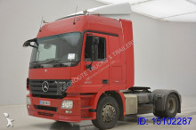 Mercedes Actros 1832
