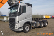 Volvo FH13 tractor unit