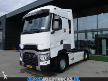 Renault Gamme T 520 tractor unit